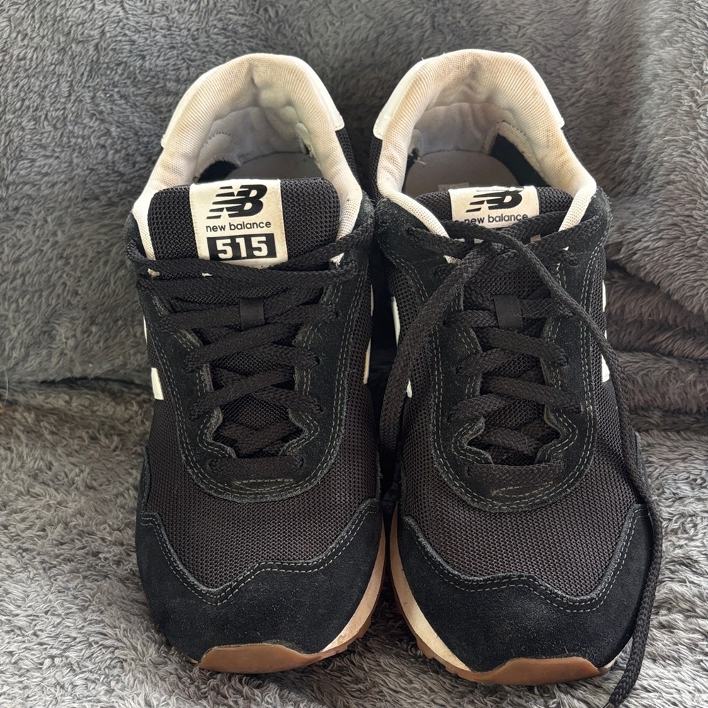 New Balance Dark Blue and White 515 Sneakers